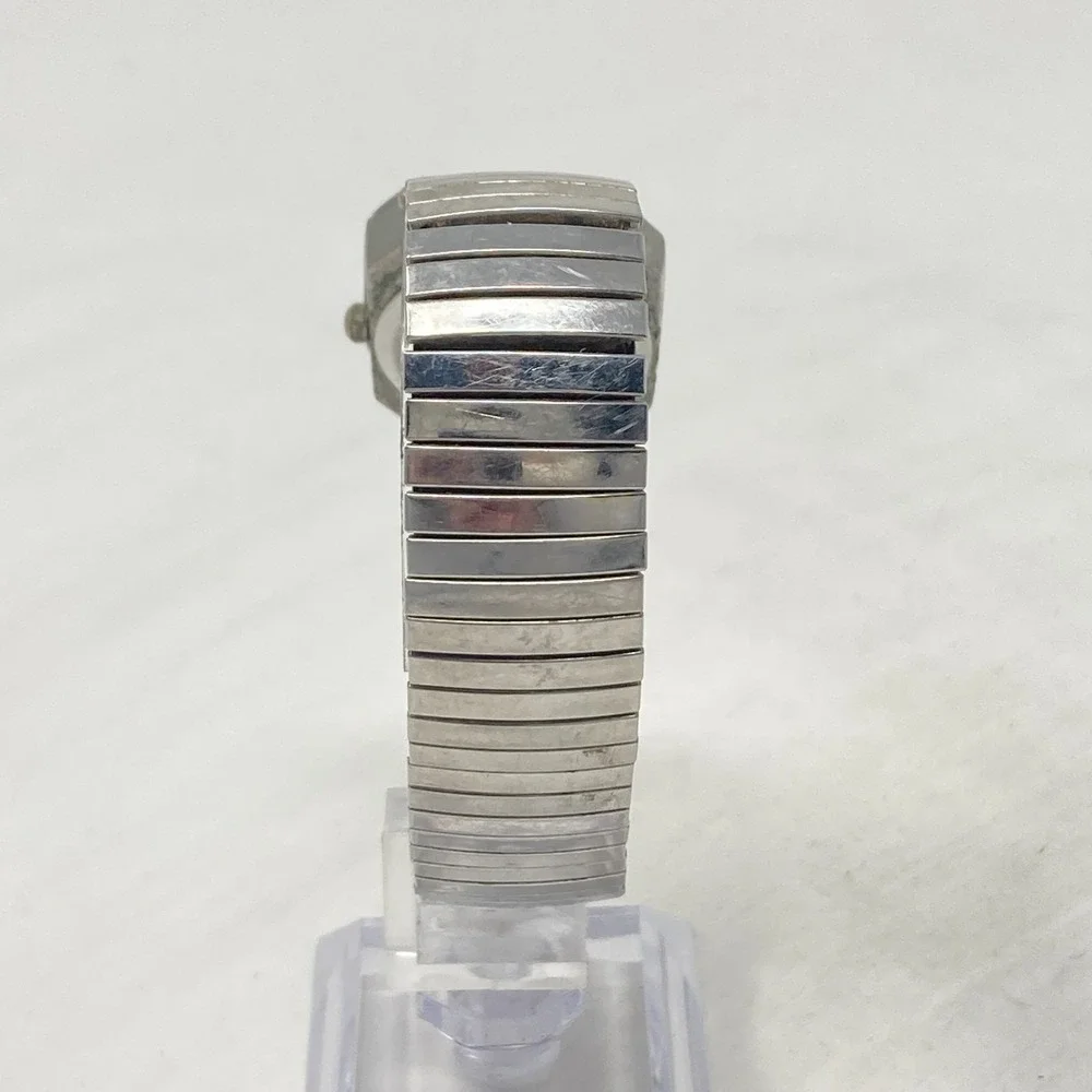 Vtg Ronica Watch Women 26mm Silver Tone Faceted Bezel Stretch Band New Batter 7
